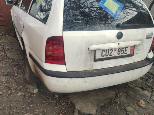 Білий Шкода Октавія, об'ємом двигуна 0 л та пробігом 3 тис. км за 1000 $, фото 5 на Automoto.ua