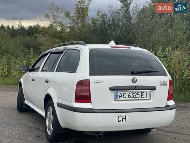 Белый Шкода Октавия, объемом двигателя 1.98 л и пробегом 301 тыс. км за 5500 $, фото 15 на Automoto.ua