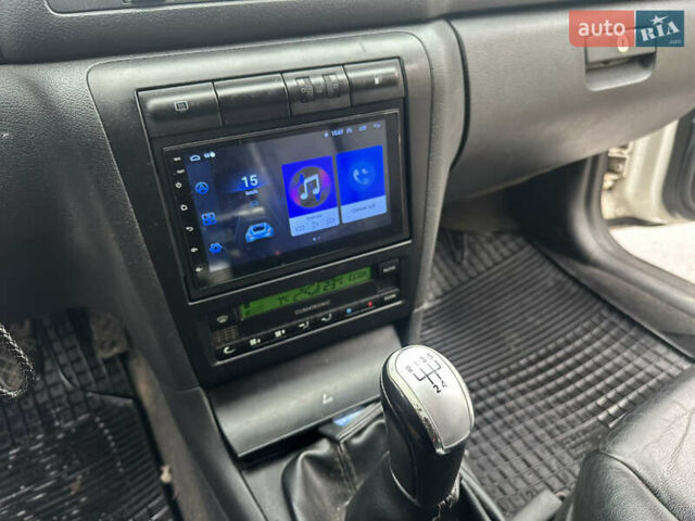 Білий Шкода Октавія, об'ємом двигуна 1.98 л та пробігом 254 тис. км за 4800 $, фото 15 на Automoto.ua