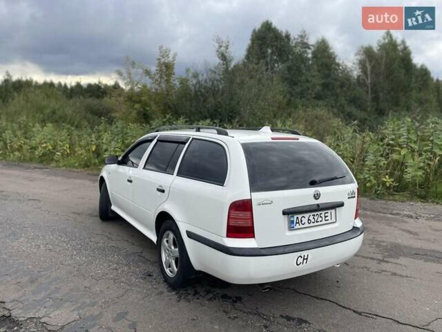 Белый Шкода Октавия, объемом двигателя 1.98 л и пробегом 301 тыс. км за 5500 $, фото 26 на Automoto.ua