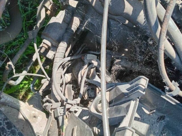 Белый Шкода Октавия, объемом двигателя 1.8 л и пробегом 150 тыс. км за 1000 $, фото 5 на Automoto.ua