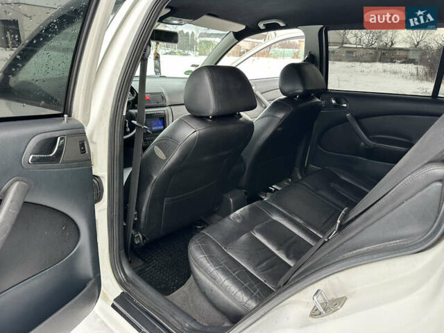 Белый Шкода Октавия, объемом двигателя 1.98 л и пробегом 260 тыс. км за 4200 $, фото 12 на Automoto.ua