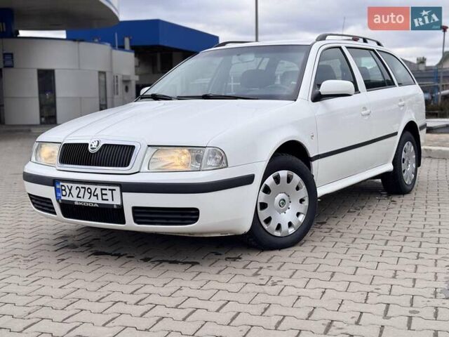 Белый Шкода Октавия, объемом двигателя 1.6 л и пробегом 269 тыс. км за 4500 $, фото 14 на Automoto.ua