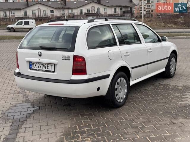 Белый Шкода Октавия, объемом двигателя 1.6 л и пробегом 269 тыс. км за 4500 $, фото 21 на Automoto.ua