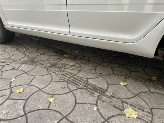 Белый Шкода Октавия, объемом двигателя 1.6 л и пробегом 231 тыс. км за 5950 $, фото 18 на Automoto.ua