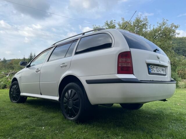 Білий Шкода Октавія, об'ємом двигуна 1.6 л та пробігом 400 тис. км за 3250 $, фото 2 на Automoto.ua