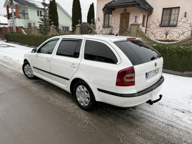 Білий Шкода Октавія, об'ємом двигуна 1.9 л та пробігом 300 тис. км за 2950 $, фото 4 на Automoto.ua