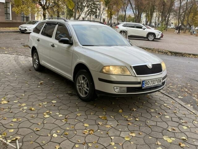 Белый Шкода Октавия, объемом двигателя 1.6 л и пробегом 231 тыс. км за 5950 $, фото 13 на Automoto.ua