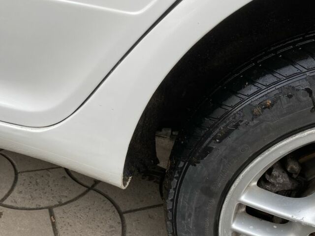 Белый Шкода Октавия, объемом двигателя 1.6 л и пробегом 231 тыс. км за 5950 $, фото 11 на Automoto.ua