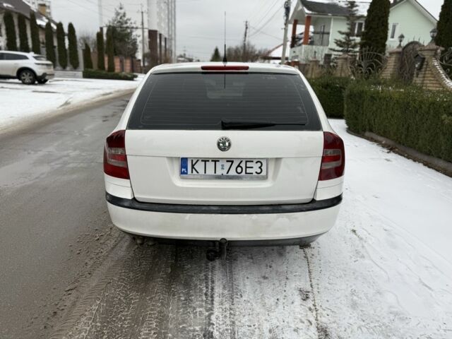 Білий Шкода Октавія, об'ємом двигуна 1.9 л та пробігом 300 тис. км за 2950 $, фото 3 на Automoto.ua