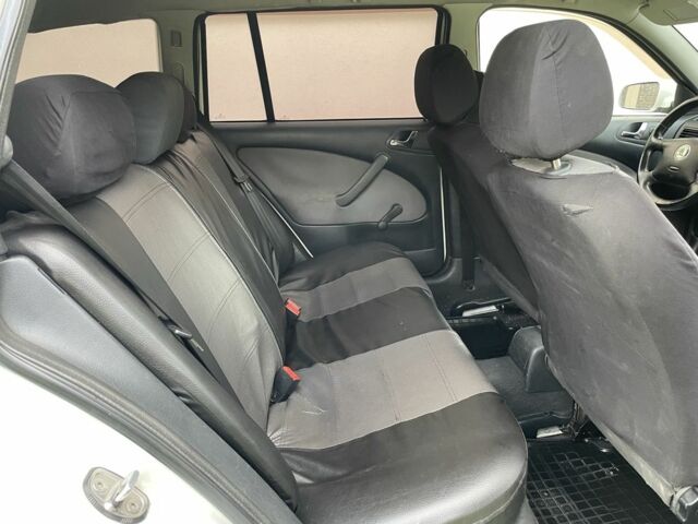 Білий Шкода Октавія, об'ємом двигуна 1.6 л та пробігом 400 тис. км за 3250 $, фото 5 на Automoto.ua