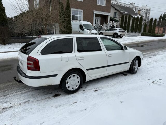 Білий Шкода Октавія, об'ємом двигуна 1.9 л та пробігом 300 тис. км за 2950 $, фото 2 на Automoto.ua