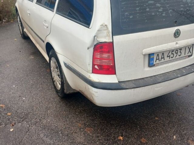 Шкода Октавия 2007 в Нежине на Automoto.ua Белый Шкода Октавия, объемом двигателя 1.6 л и пробегом 232 тыс. км за 2600 $, фото 4 на Automoto.ua