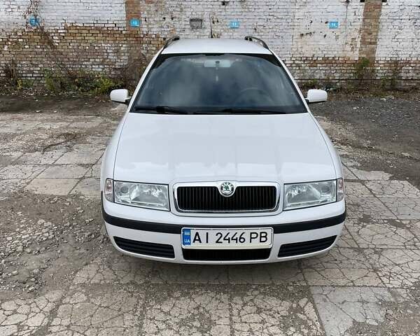 Белый Шкода Октавия, объемом двигателя 1.6 л и пробегом 250 тыс. км за 5700 $, фото 17 на Automoto.ua