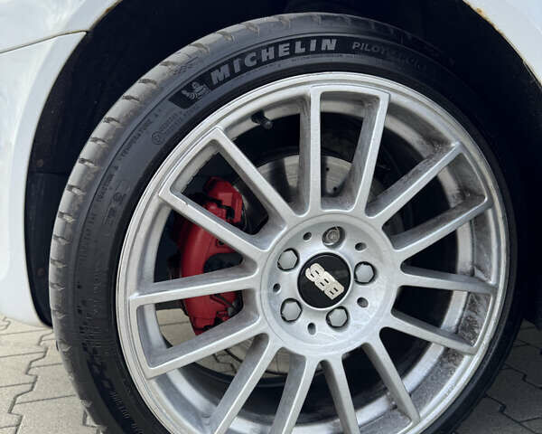 Шкода Октавія 2007 у Києві на Automoto.ua Білий Шкода Октавія, об'ємом двигуна 2 л та пробігом 305 тис. км за 7190 $, фото 9 на Automoto.ua