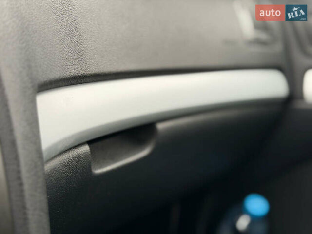 Белый Шкода Октавия, объемом двигателя 1.9 л и пробегом 241 тыс. км за 8000 $, фото 46 на Automoto.ua