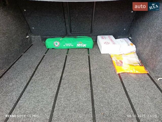 Белый Шкода Октавия, объемом двигателя 1.9 л и пробегом 294 тыс. км за 6200 $, фото 20 на Automoto.ua