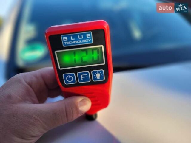 Білий Шкода Октавія, об'ємом двигуна 1.6 л та пробігом 214 тис. км за 5999 $, фото 103 на Automoto.ua