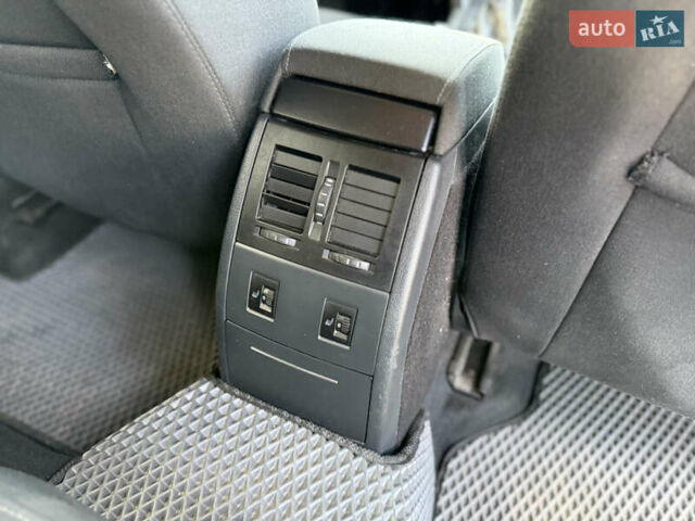 Белый Шкода Октавия, объемом двигателя 1.6 л и пробегом 310 тыс. км за 5350 $, фото 22 на Automoto.ua