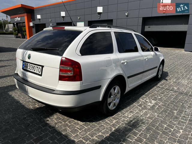 Білий Шкода Октавія, об'ємом двигуна 1.6 л та пробігом 307 тис. км за 5500 $, фото 5 на Automoto.ua