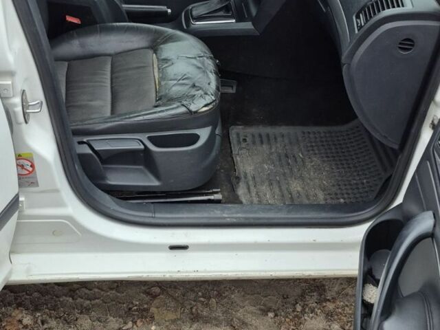 Белый Шкода Октавия, объемом двигателя 0 л и пробегом 300 тыс. км за 2100 $, фото 10 на Automoto.ua