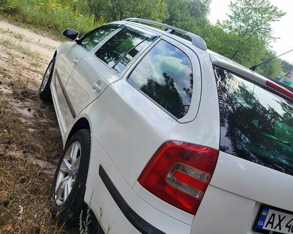 Білий Шкода Октавія, об'ємом двигуна 1.8 л та пробігом 219 тис. км за 7000 $, фото 6 на Automoto.ua
