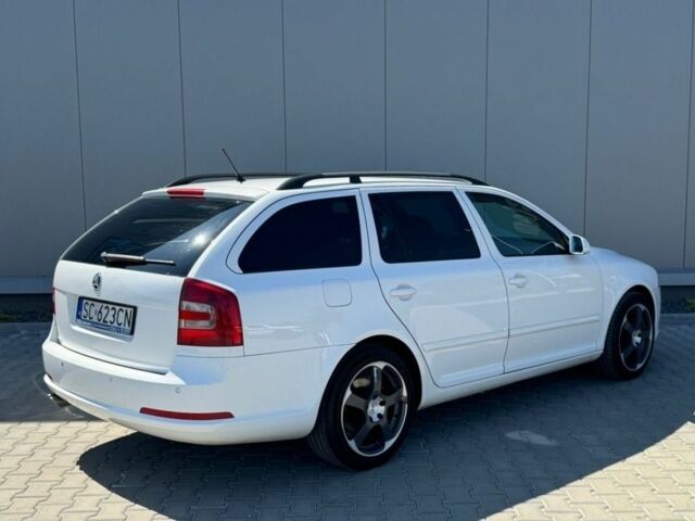 Белый Шкода Октавия, объемом двигателя 2 л и пробегом 240 тыс. км за 3000 $, фото 5 на Automoto.ua