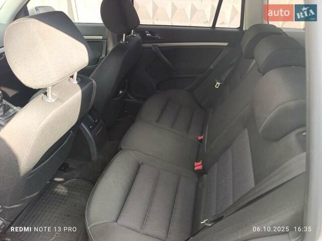 Белый Шкода Октавия, объемом двигателя 1.9 л и пробегом 294 тыс. км за 6200 $, фото 14 на Automoto.ua