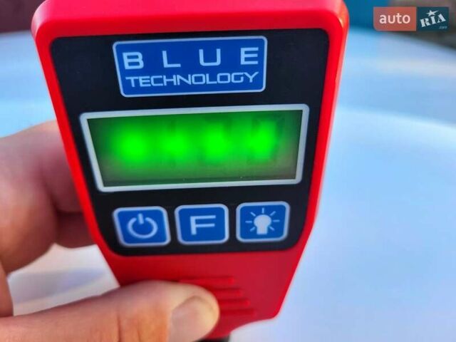 Білий Шкода Октавія, об'ємом двигуна 1.6 л та пробігом 214 тис. км за 5999 $, фото 97 на Automoto.ua