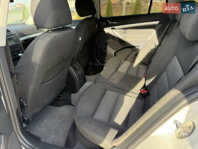 Белый Шкода Октавия, объемом двигателя 1.6 л и пробегом 310 тыс. км за 5350 $, фото 23 на Automoto.ua