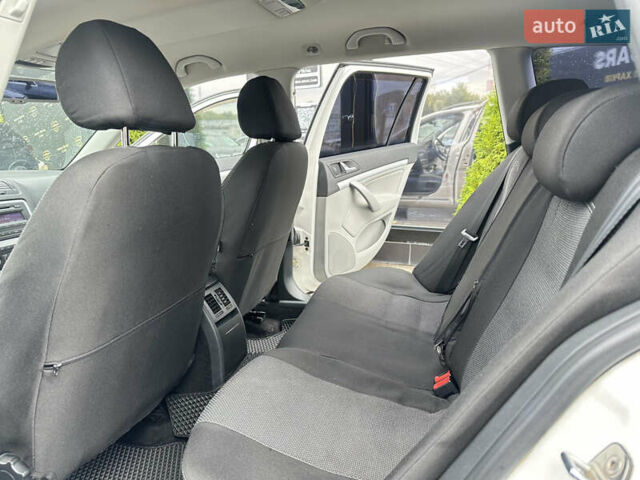 Белый Шкода Октавия, объемом двигателя 1.8 л и пробегом 171 тыс. км за 7800 $, фото 15 на Automoto.ua