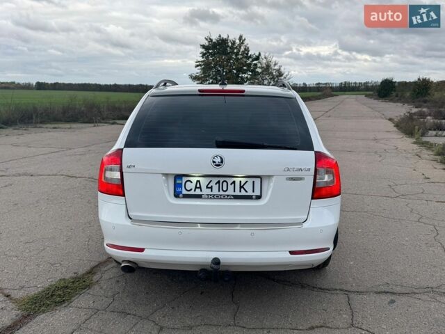 Білий Шкода Октавія, об'ємом двигуна 1.6 л та пробігом 145 тис. км за 10199 $, фото 11 на Automoto.ua
