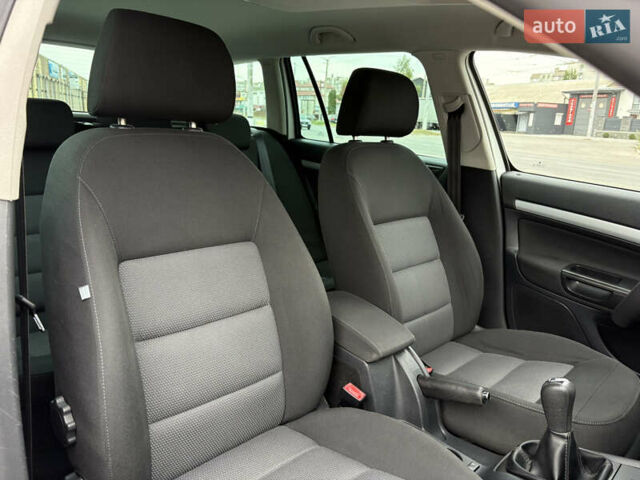 Білий Шкода Октавія, об'ємом двигуна 1.6 л та пробігом 235 тис. км за 6700 $, фото 46 на Automoto.ua
