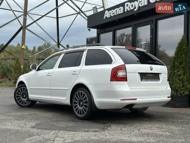 Белый Шкода Октавия, объемом двигателя 1.8 л и пробегом 171 тыс. км за 7800 $, фото 3 на Automoto.ua