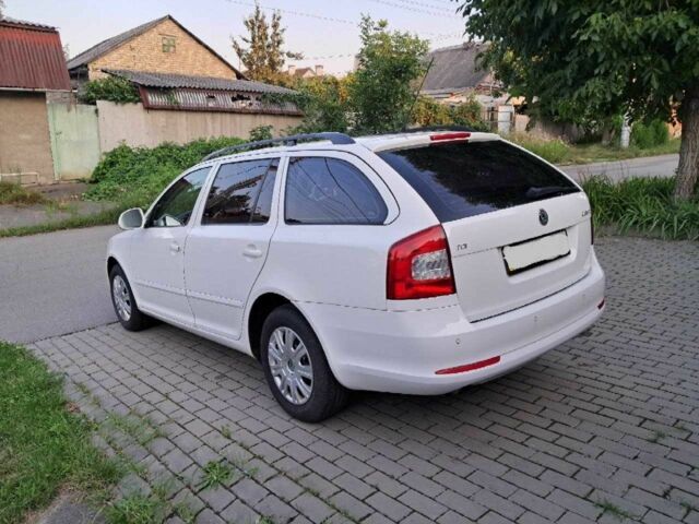 Белый Шкода Октавия, объемом двигателя 1.6 л и пробегом 149 тыс. км за 7900 $, фото 15 на Automoto.ua