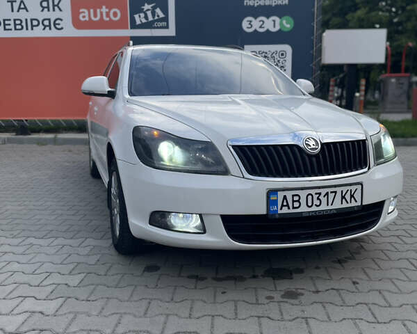 Белый Шкода Октавия, объемом двигателя 1.6 л и пробегом 280 тыс. км за 7900 $, фото 8 на Automoto.ua