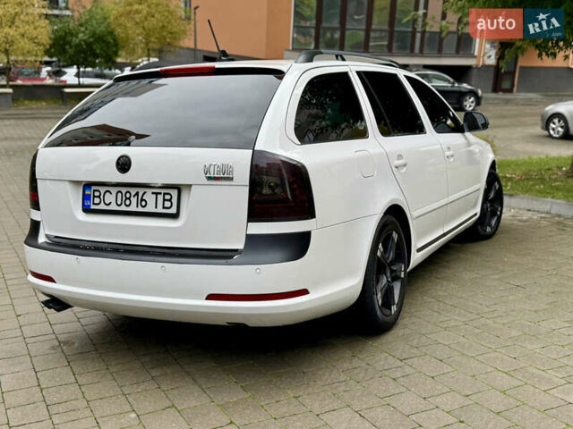 Белый Шкода Октавия, объемом двигателя 2 л и пробегом 260 тыс. км за 5999 $, фото 28 на Automoto.ua