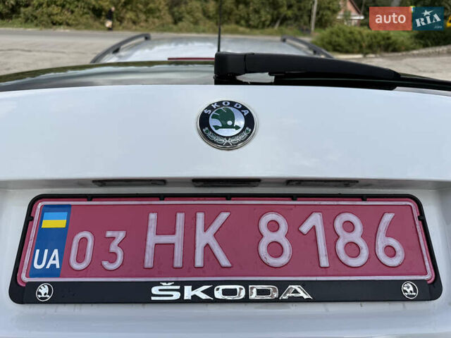 Белый Шкода Октавия, объемом двигателя 1.4 л и пробегом 211 тыс. км за 7000 $, фото 41 на Automoto.ua