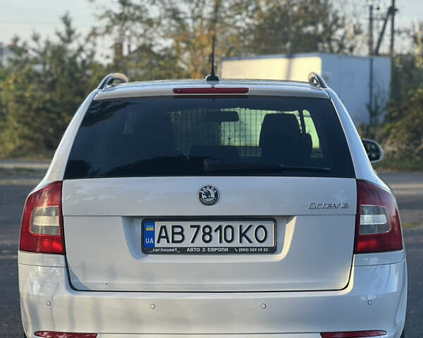 Белый Шкода Октавия, объемом двигателя 1.6 л и пробегом 236 тыс. км за 8200 $, фото 9 на Automoto.ua