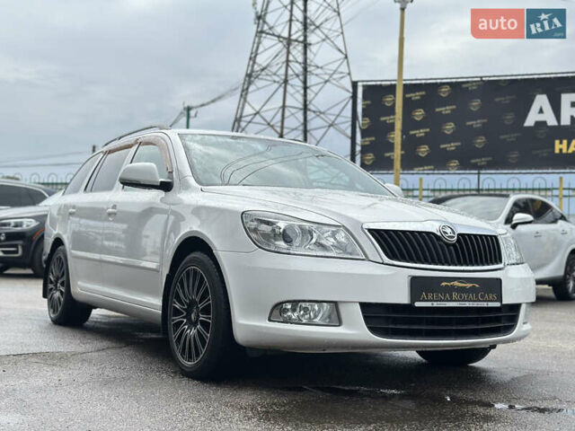 Белый Шкода Октавия, объемом двигателя 1.8 л и пробегом 171 тыс. км за 7800 $, фото 8 на Automoto.ua
