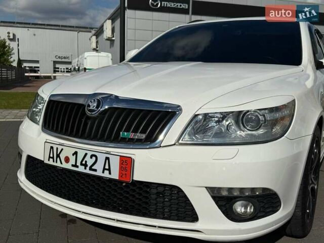 Белый Шкода Октавия, объемом двигателя 1.97 л и пробегом 316 тыс. км за 10700 $, фото 8 на Automoto.ua