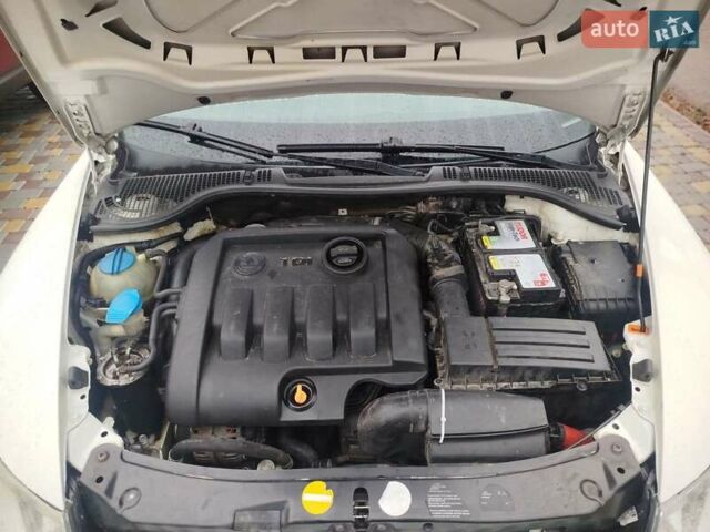 Білий Шкода Октавія, об'ємом двигуна 1.9 л та пробігом 298 тис. км за 6099 $, фото 6 на Automoto.ua