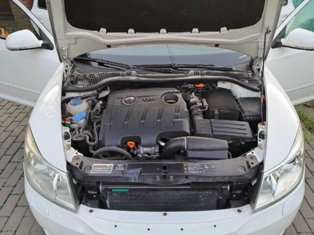 Белый Шкода Октавия, объемом двигателя 1.6 л и пробегом 149 тыс. км за 7900 $, фото 7 на Automoto.ua