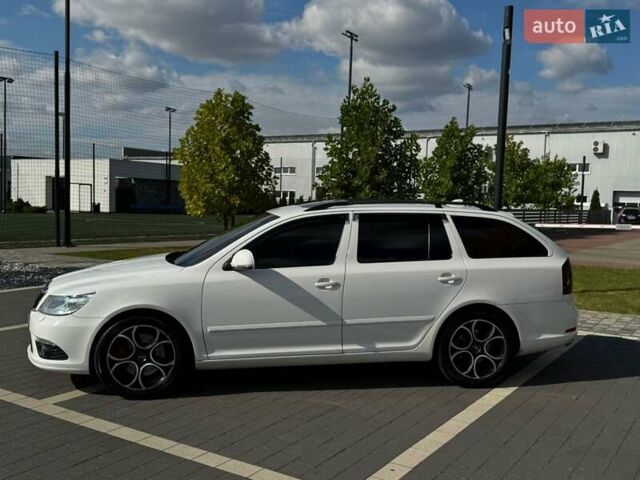 Белый Шкода Октавия, объемом двигателя 1.97 л и пробегом 316 тыс. км за 10700 $, фото 3 на Automoto.ua