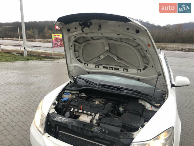 Білий Шкода Октавія, об'ємом двигуна 1.39 л та пробігом 230 тис. км за 6600 $, фото 9 на Automoto.ua