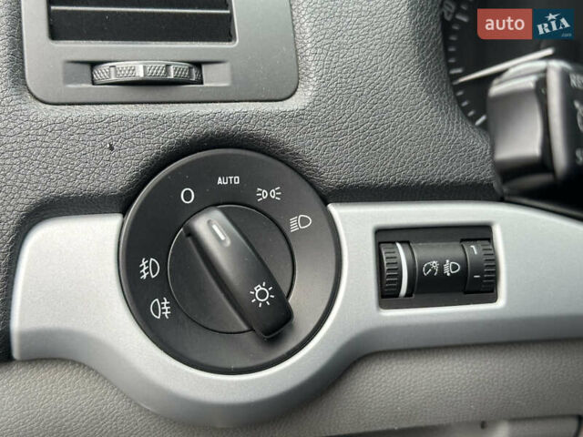 Белый Шкода Октавия, объемом двигателя 1.8 л и пробегом 171 тыс. км за 7800 $, фото 33 на Automoto.ua