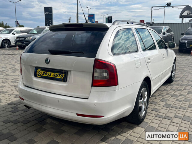 Белый Шкода Октавия, объемом двигателя 1.6 л и пробегом 245 тыс. км за 8200 $, фото 6 на Automoto.ua