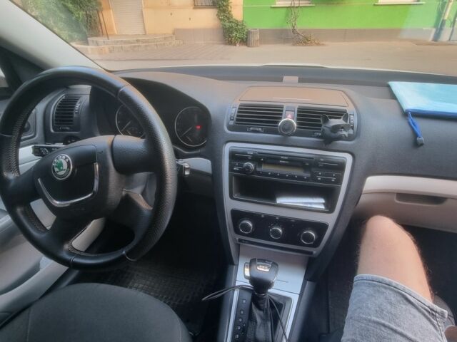 Белый Шкода Октавия, объемом двигателя 0 л и пробегом 324 тыс. км за 6500 $, фото 14 на Automoto.ua