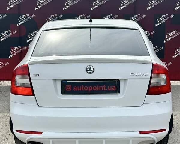 Білий Шкода Октавія, об'ємом двигуна 1.8 л та пробігом 233 тис. км за 8200 $, фото 10 на Automoto.ua