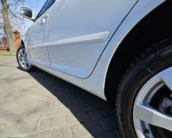 Белый Шкода Октавия, объемом двигателя 1.6 л и пробегом 169 тыс. км за 7900 $, фото 15 на Automoto.ua